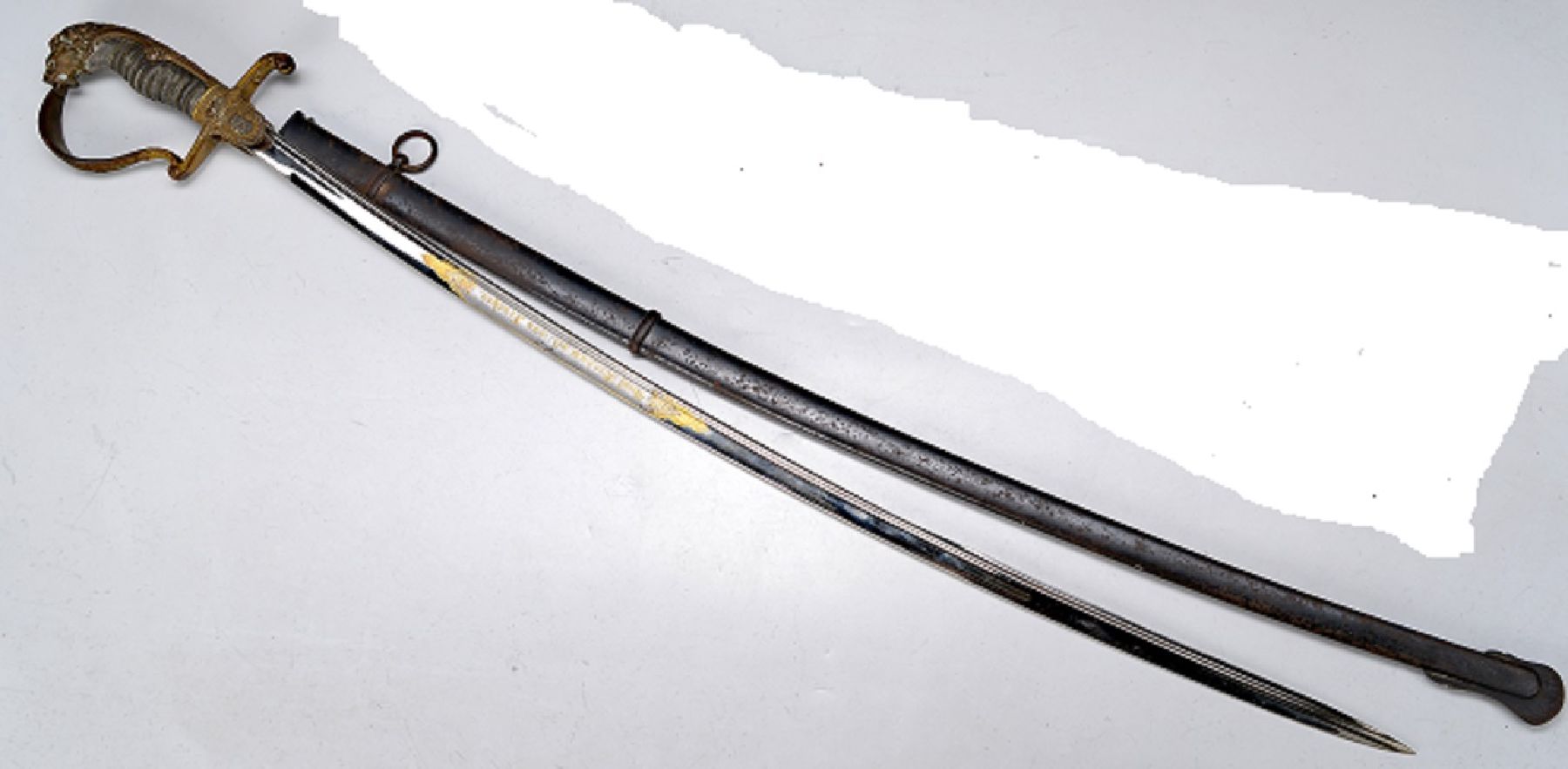 Säbel, preussisch, um 1900, Klinge mit Widmung: Graf Bredow s.l. Fischer, korrodiert, L. ca. 94cm