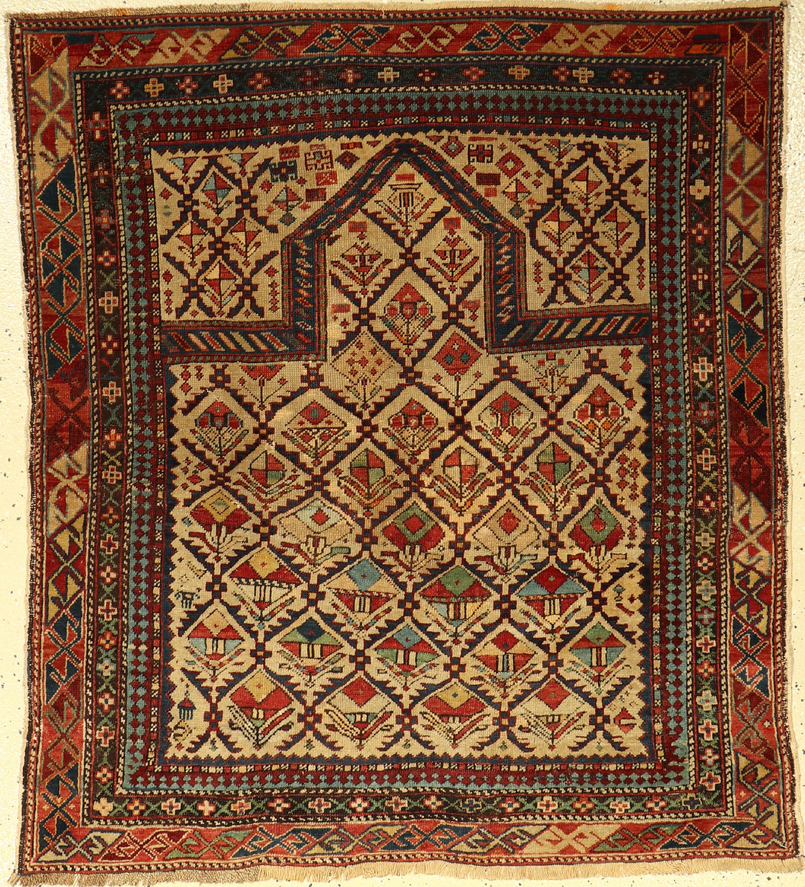 Weißer Schirwan Gebetsteppich antik, Kaukasus, 19.Jhd., Wolle auf Wolle, ca. 119 x 107 cm, EHZ: 4
