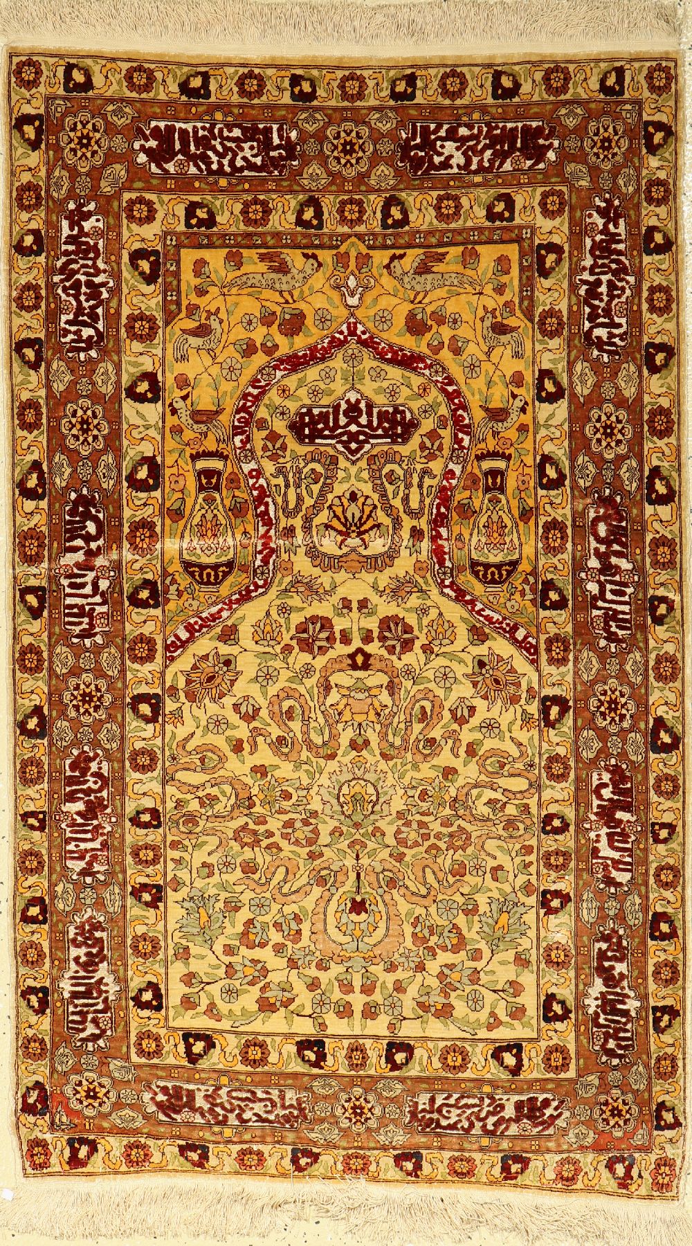 Seiden Hereke alt, Türkei, um 1950, Seide mit Metall, ca. 124 x 74 cm, EHZ: 2-3