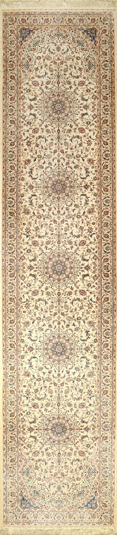 Nain, China, ca. 40 Jahre, Korkwolle mit und auf Seide, ca. 428 x 94 cm, EHZ: 2