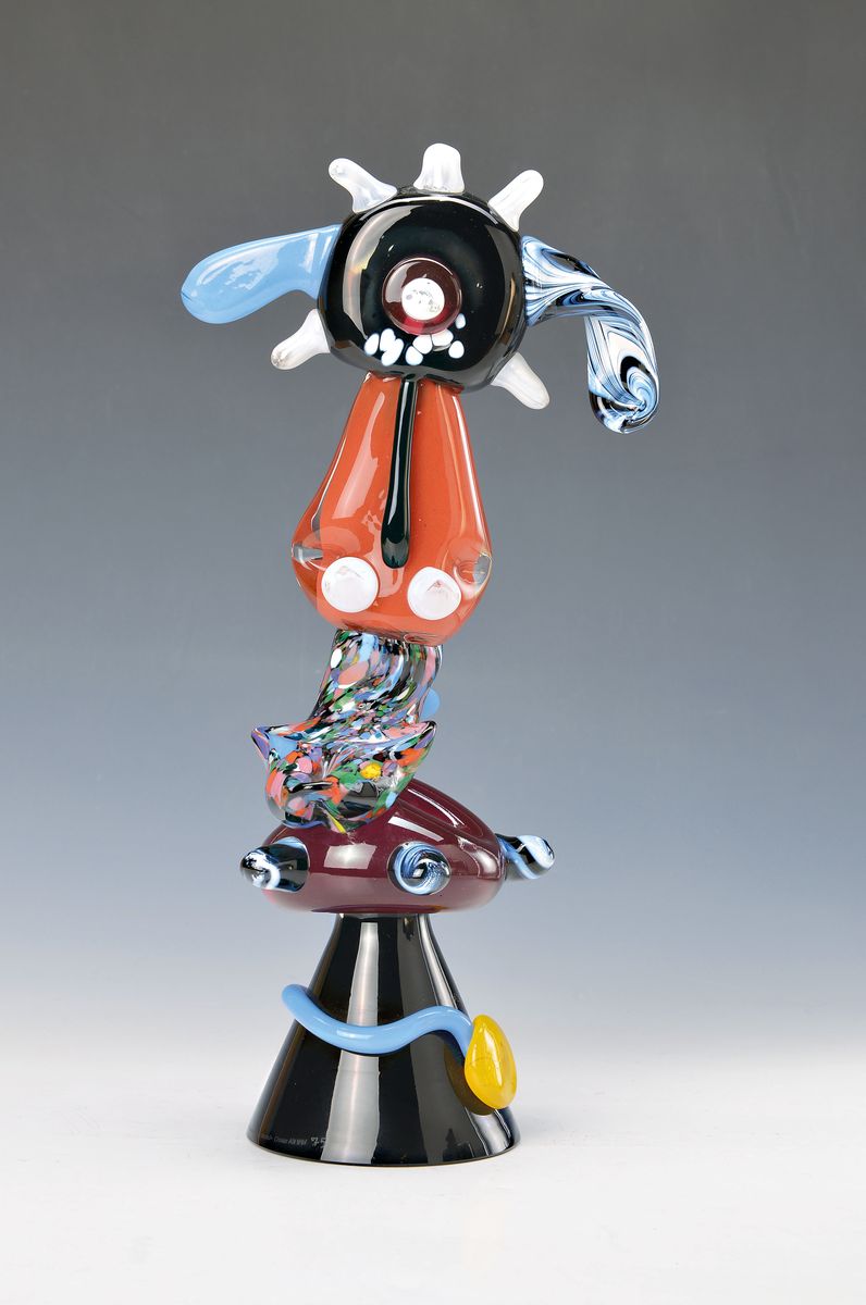 Otmar Alt, geb. 1940, Glas Objekt "Fräulein vom Mond", Auflage 99, num. 75/99 , sign., inkl. Zertifikat, H. 40 cm