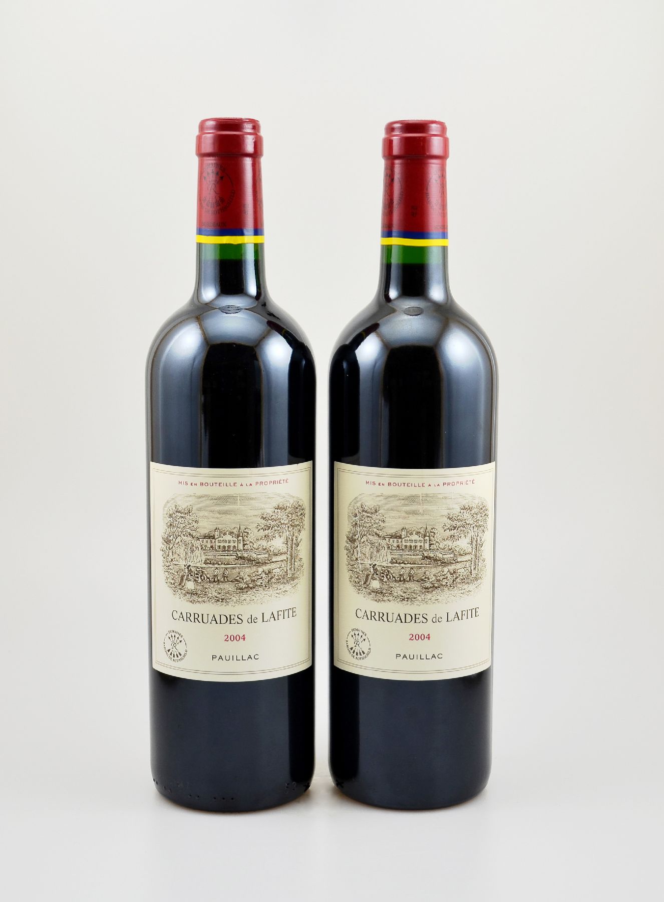 2 Flaschen 2004 Carruades de Lafite, Pauillac, 2. Wein von Chateau Lafite Rothschild, 13 % Vol., je ca. 75 cl, Füllstände: je into neck, ...