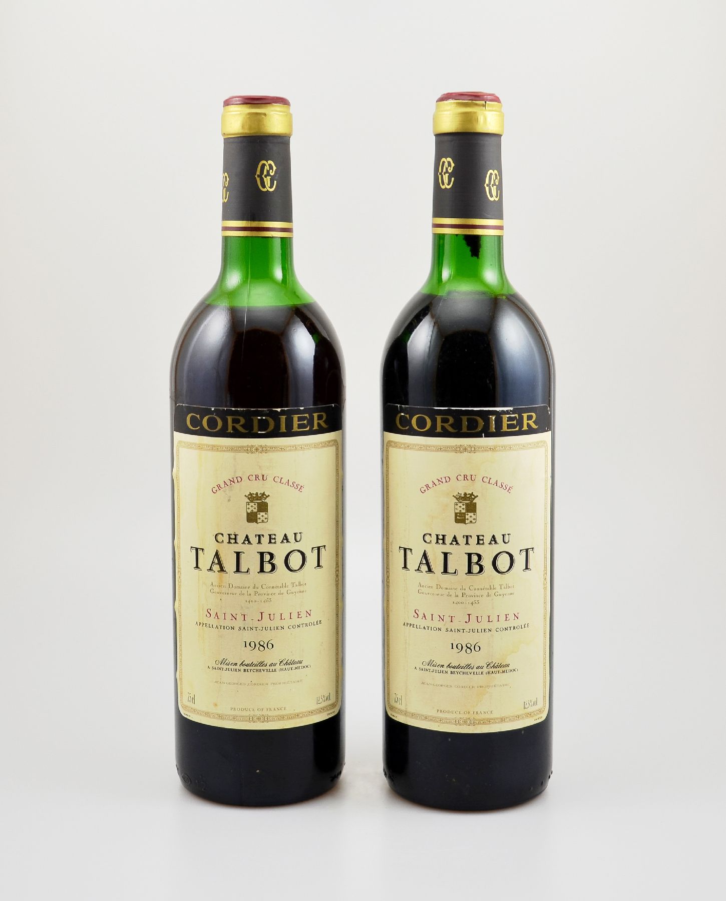 2 Flaschen 1986 Chateau Talbot, Saint-Julien, Grand Cru Classe, je ca. 75 cl, 12,5 % Vol., Füllstände: ca. 1x upper mid shoulder & 1x top shoulder, ...