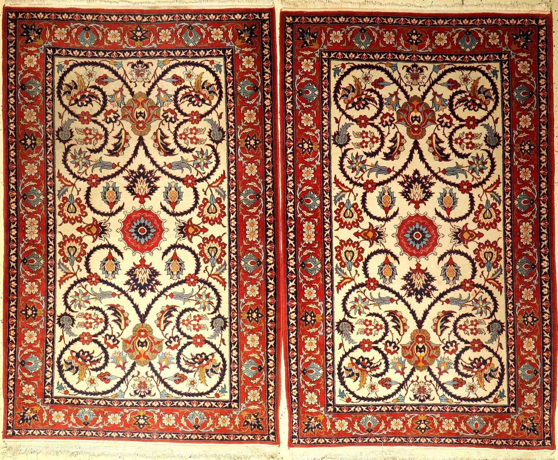 1 Paar Nadjafabad alt, Persien, um 1950, Wolle auf Baumwolle, ca. 162 x 103 cm, EHZ: 3