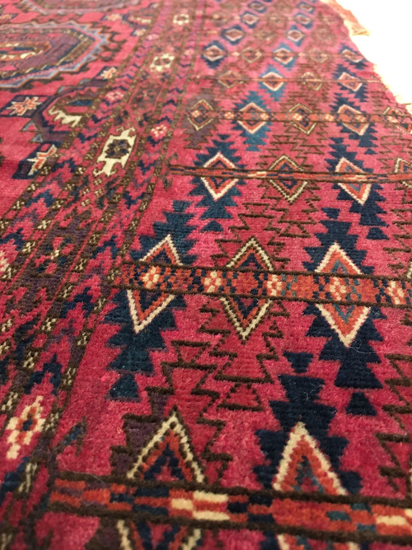 Detail g: Sehr feiner Tekke "Tschowal" antik, Turkmenistan, Mitte 19.Jhd., Flaumwolle geknüpft auf Wolle. Einzigartige Tschowal der Tekke Turkmenen ...