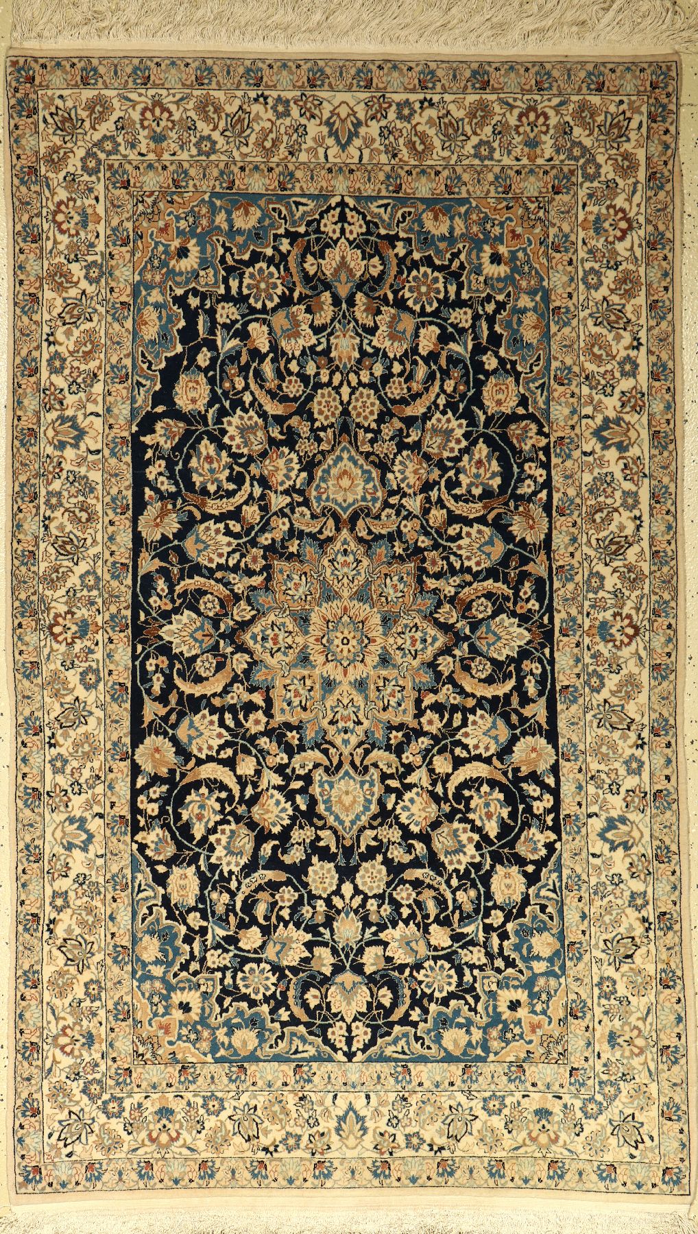 Nain fein, Persien, ca. 40 Jahre, Korkwolle, ca. 180 x 108 cm, EHZ: 2