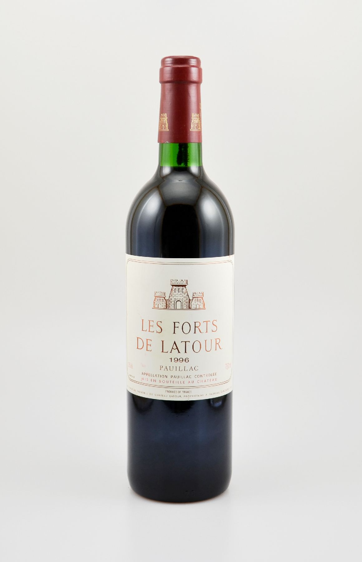 1 Flasche 1996 Les Forts de Latour, Pauillac, 2. Wein von Chateau Latour, ca. 75 cl, 13 % Vol., Füllstand: ca. into neck, Etiketten min. beschmutzt, ...