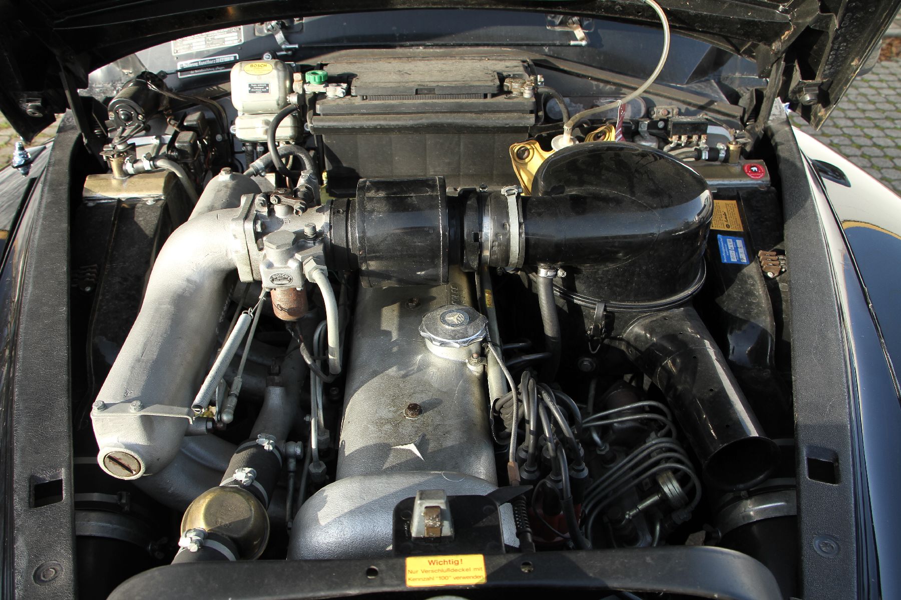 Detail j: Mercedes-Benz 300d Adenauer, Fahrgestellnummer: 8500228, EZ 07/1958, 2. Hand innerhalb einer Familie, Laufleistung 21.006 km abgelesen, HU 04/2021, ...
