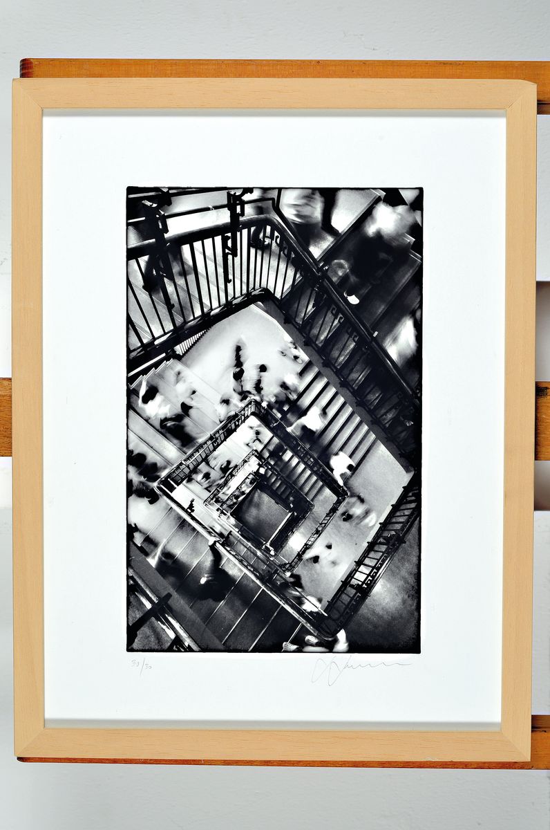 Detail k: Horst Hamann, geb. 1958 Mannheim, Jubiläums-Fotografie 100 Jahre Diesterweg- Grundschule Mannheim-Lindenhof, Motiv: nördliches Treppenhaus, Kinder ...