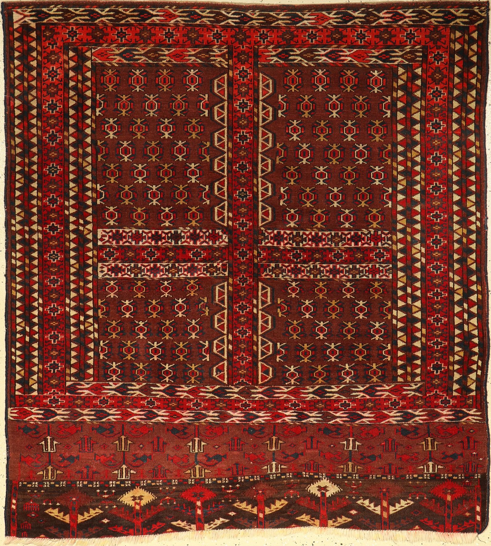 Yomud Engsi antik, Turkmenistan, um 1890/1900, Wolle auf Wolle, ca. 159 x 143 cm, EHZ: 3