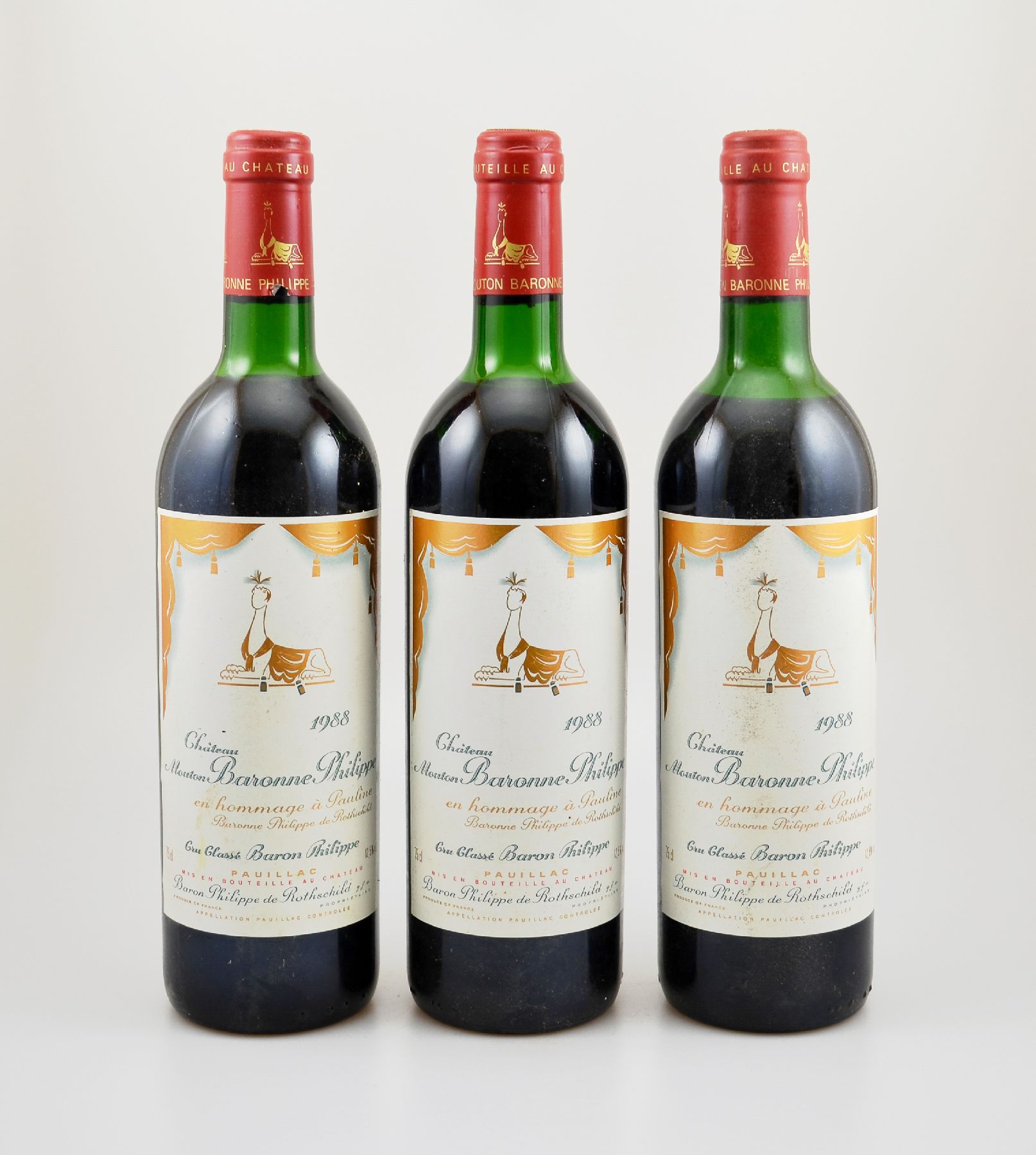 Detail b: 6 Flaschen 1988 Chateau Mouton Baronne Philippe de Rothschild, en hommage a Pauline, Pauillac, je ca. 75 cl, 12,5 % Vol., Füllstände: ca. 4x top ...
