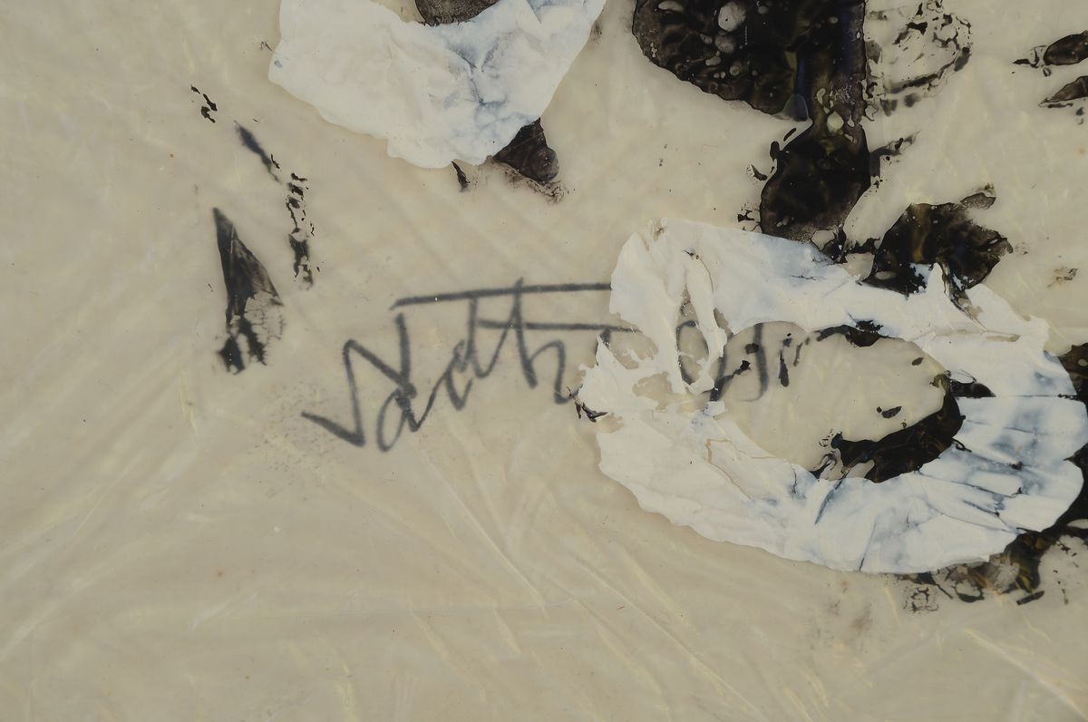 Detail a: Annette Schultze, geb. 1944, Altruisten Zucht, Acryl auf Frühstücksbeutel (Plastik), signiert, auf der Rahmenrückseite betitelt und signiert und ...