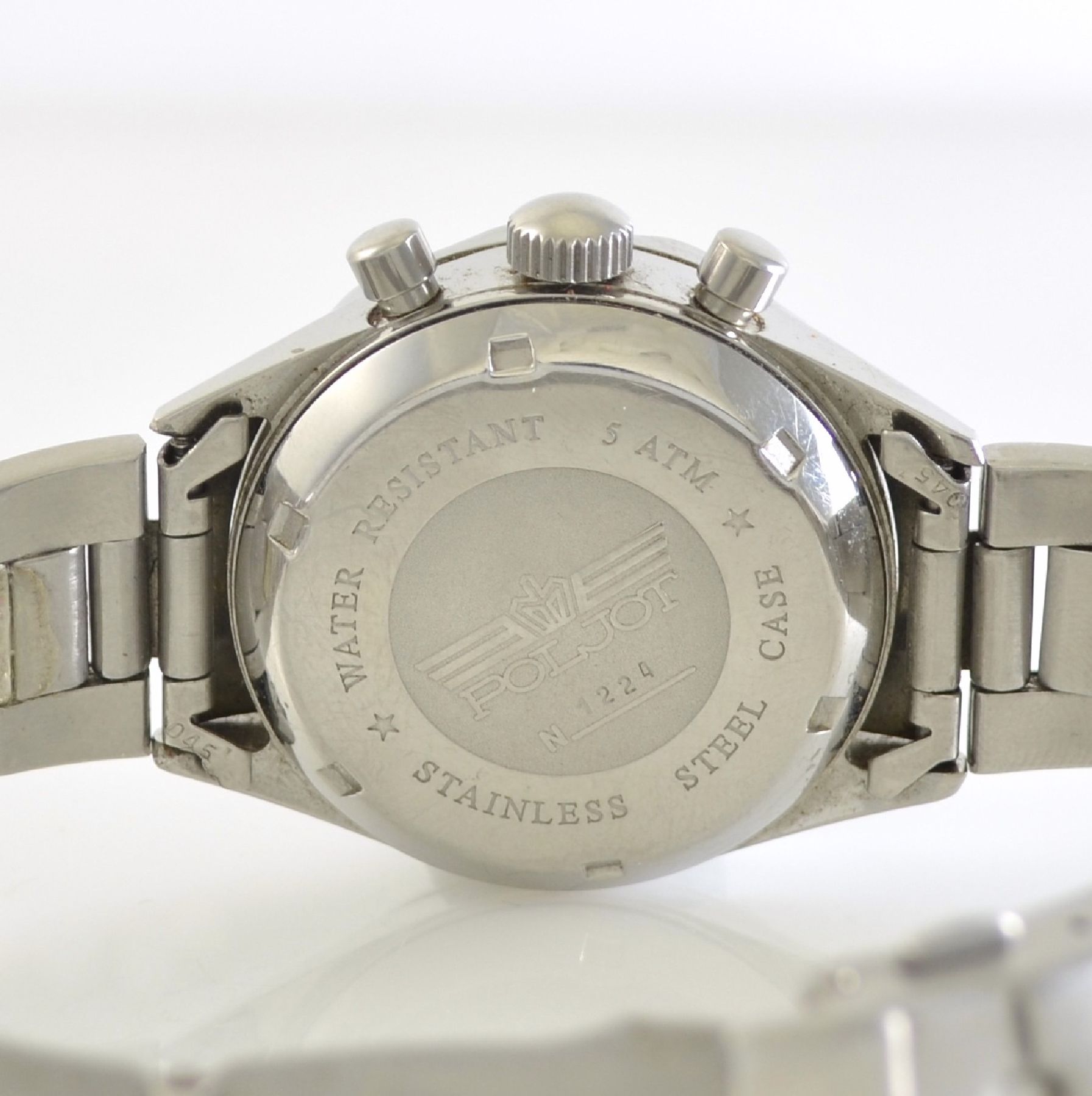 Detail e: POLJOT Armbandchronograph, Russland um 1998, Handaufzug, Edelstahlgeh. inkl. neutr. Gliederband, Boden geschr., Design übernommen aus den 50er ...