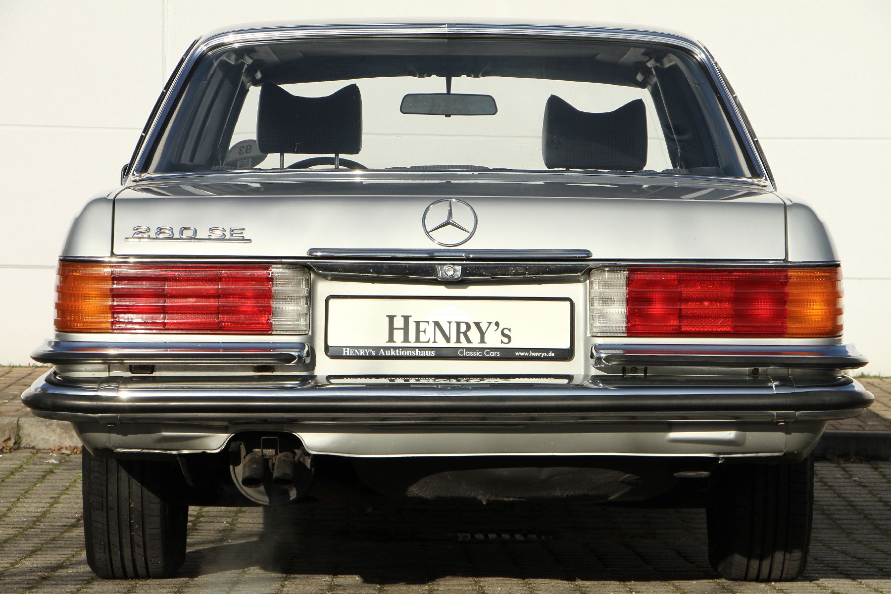Detail c: Mercedes-Benz 280S Limousine, Fahrgestellnummer: 11602010089338, EZ 08/1977, 2 Hand, Laufleistung 54.371 km abgelesen, HU 06/2020, H-Zulassung, 114 ...