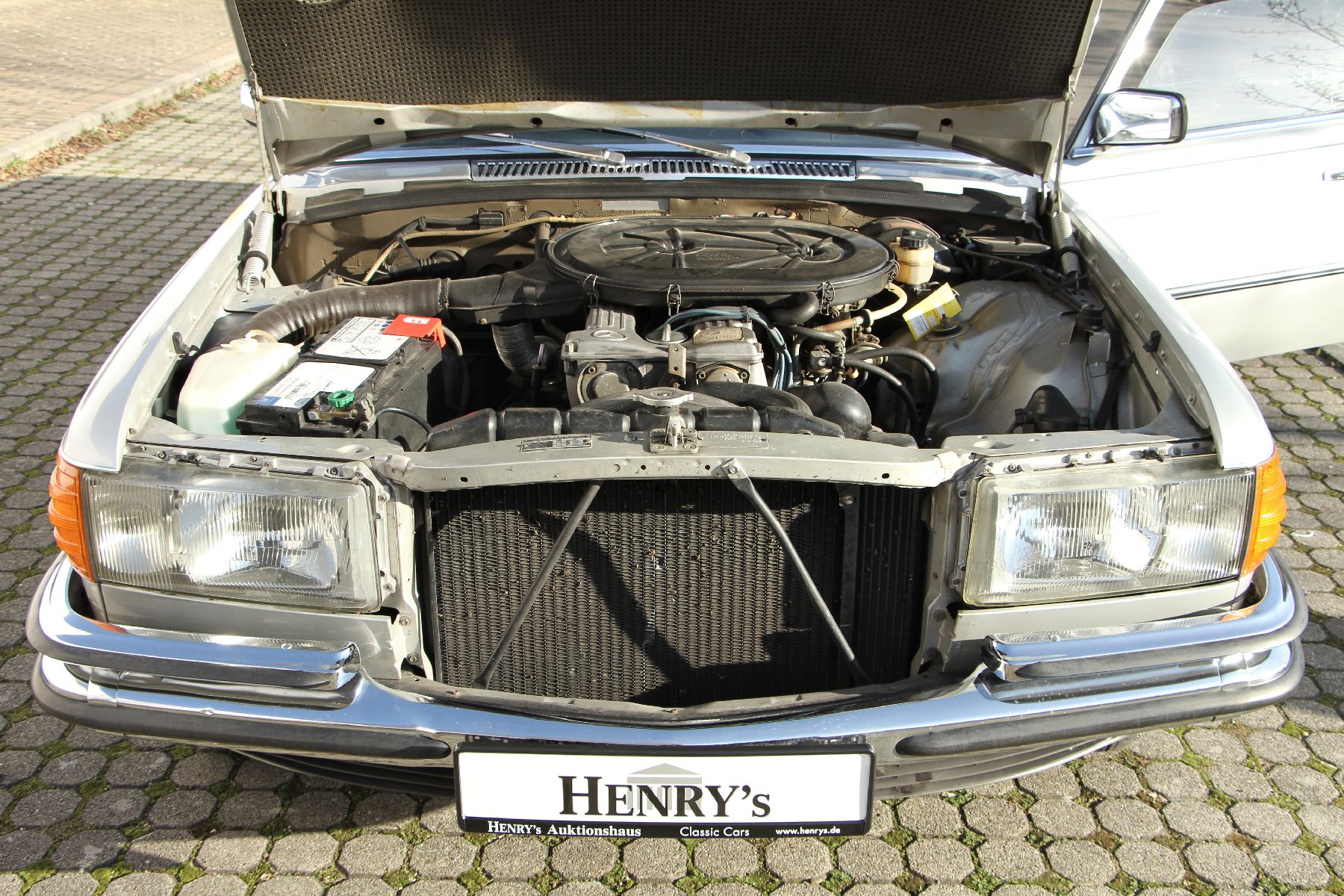 Detail g: Mercedes-Benz 280S Limousine, Fahrgestellnummer: 11602010089338, EZ 08/1977, 2 Hand, Laufleistung 54.371 km abgelesen, HU 06/2020, H-Zulassung, 114 ...