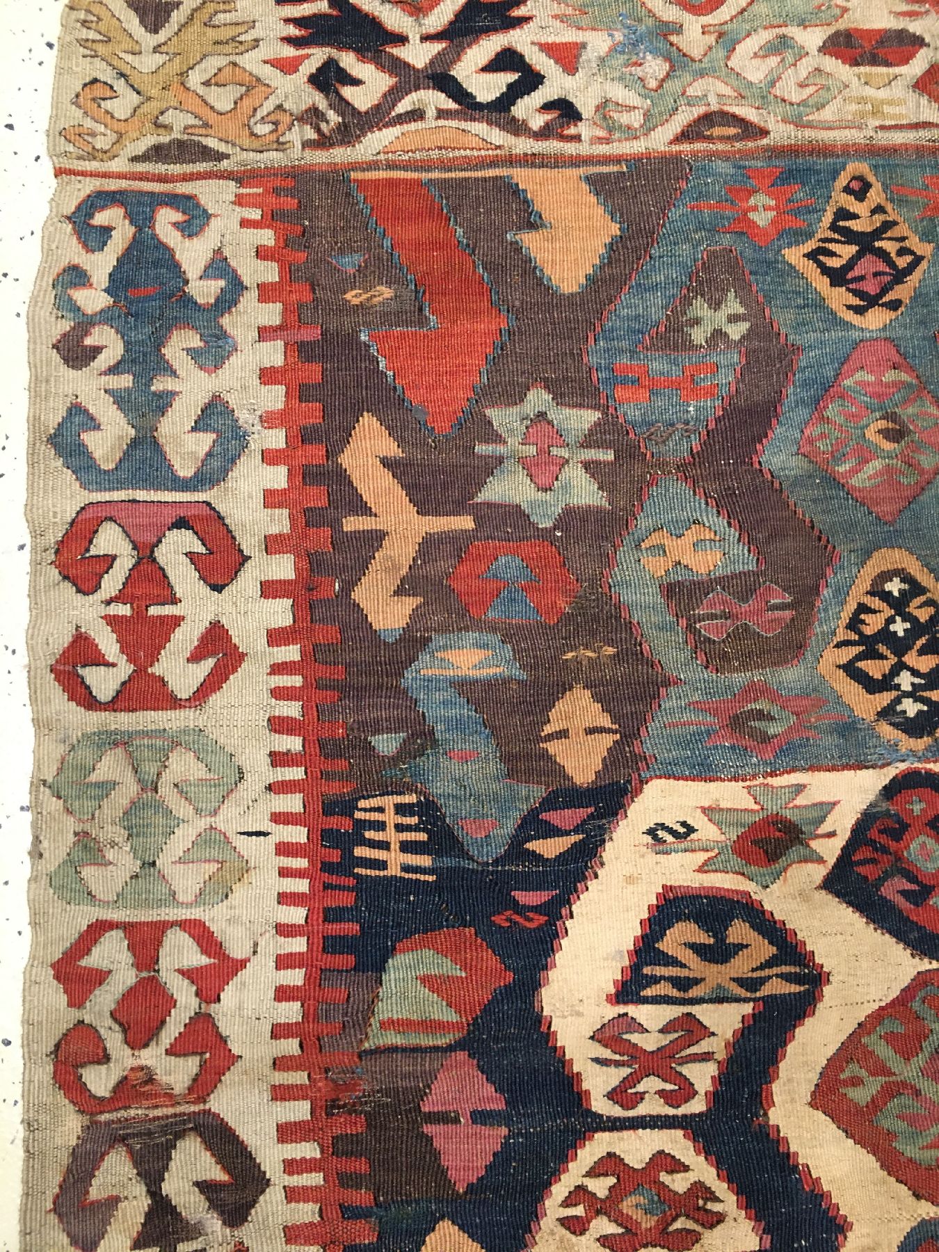 Detail e: Konya Aksaray "Kelim" antik, Zentralanatolien, 19.Jhd., Wolle gewebt auf Wolle. Kleinformatiger Kelim aus Zentralanatolien mit ...