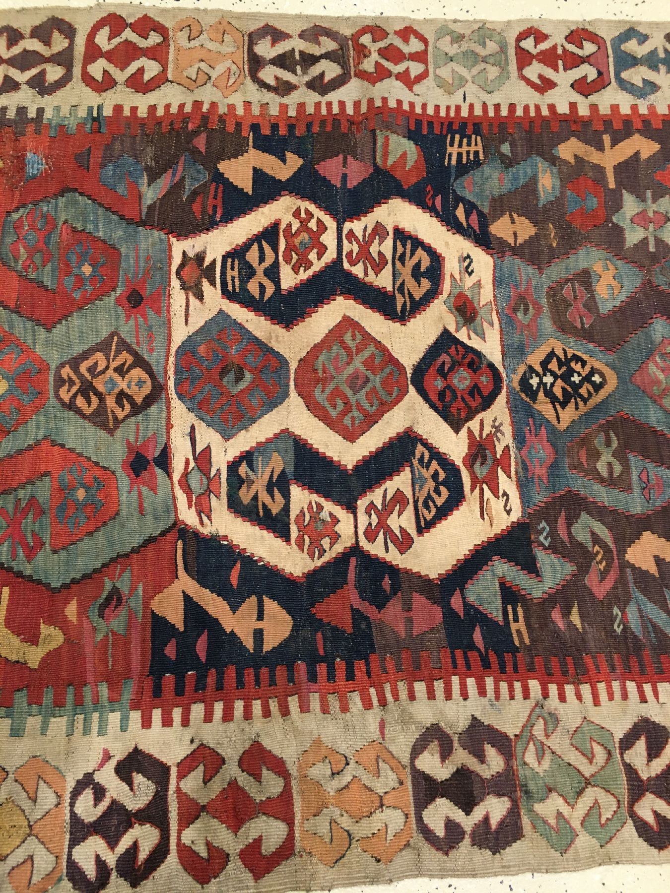 Detail g: Konya Aksaray "Kelim" antik, Zentralanatolien, 19.Jhd., Wolle gewebt auf Wolle. Kleinformatiger Kelim aus Zentralanatolien mit ...
