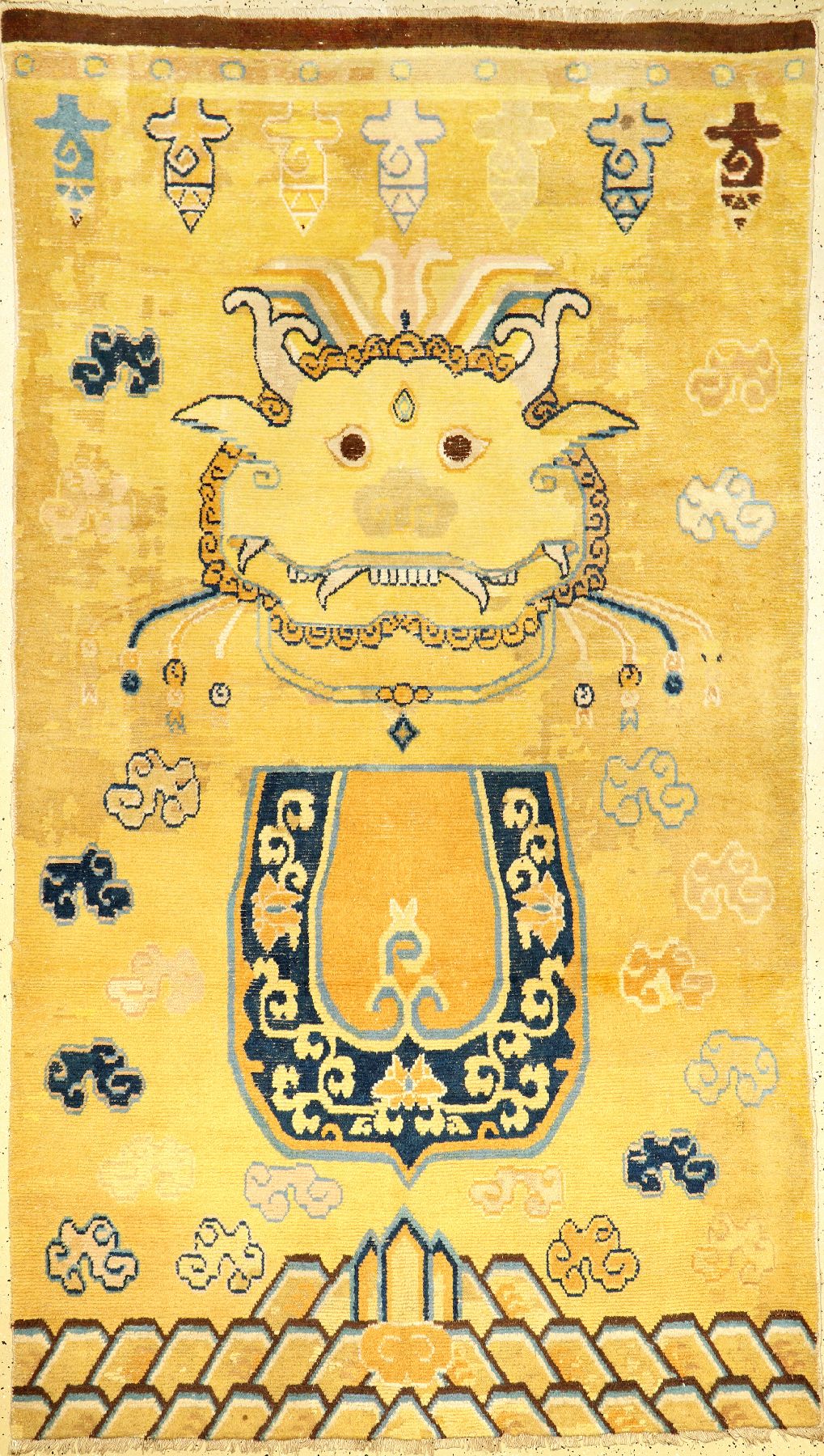Früher Ning-Hsia "Tempelteppich" antik "Tao-Tieh Maske" (wohl gefertigt für einer der Tempel in der verbotenen Stadt Peking) ...