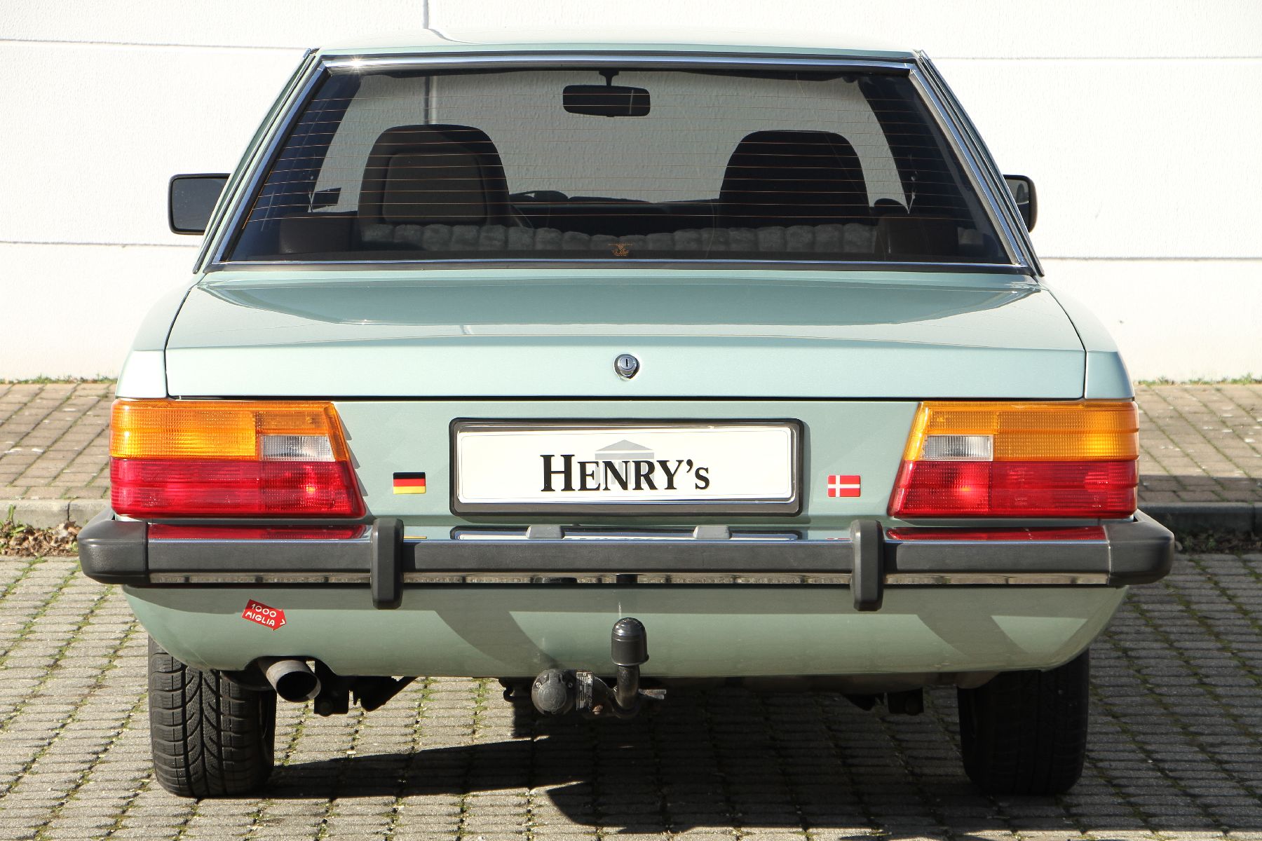 Detail d: Ford Taunus II 2000 Ghia Limousine, Fahrgestellnummer: WF0FXXGBBFBU29364, EZ 03/1981, H-Zulassung, 3. Hand, Laufleistung 59.107 km abgelesen, HU ...