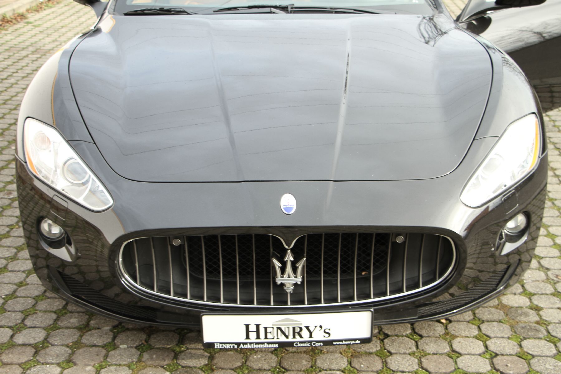 Detail c: Maserati Grand Cabrio, Fahrgestellnummer: ZAMKM45B000052657, EZ 04/2010, 2. Hand, Laufleistung 41.200 km, HU 08/2021, 323 kW/439 PS, 8-Zylinder, ...
