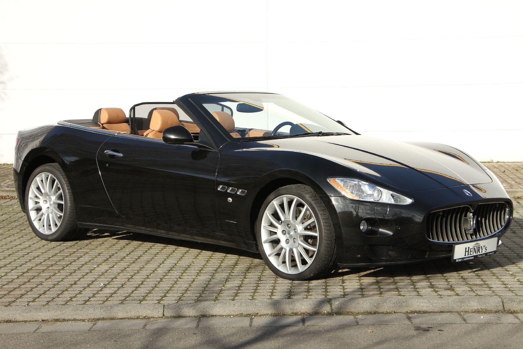 Detail f: Maserati Grand Cabrio, Fahrgestellnummer: ZAMKM45B000052657, EZ 04/2010, 2. Hand, Laufleistung 41.200 km, HU 08/2021, 323 kW/439 PS, 8-Zylinder, ...