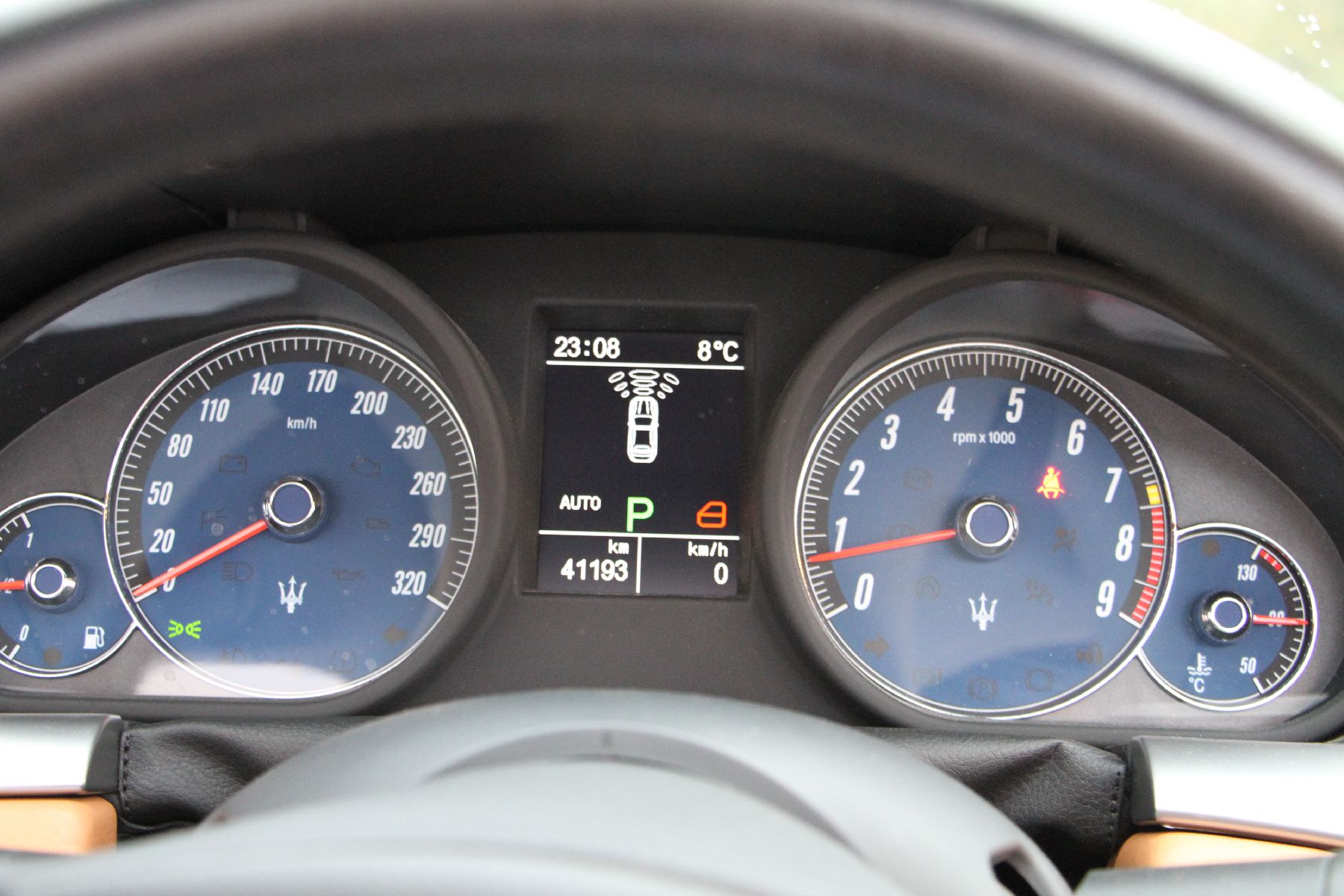 Detail k: Maserati Grand Cabrio, Fahrgestellnummer: ZAMKM45B000052657, EZ 04/2010, 2. Hand, Laufleistung 41.200 km, HU 08/2021, 323 kW/439 PS, 8-Zylinder, ...