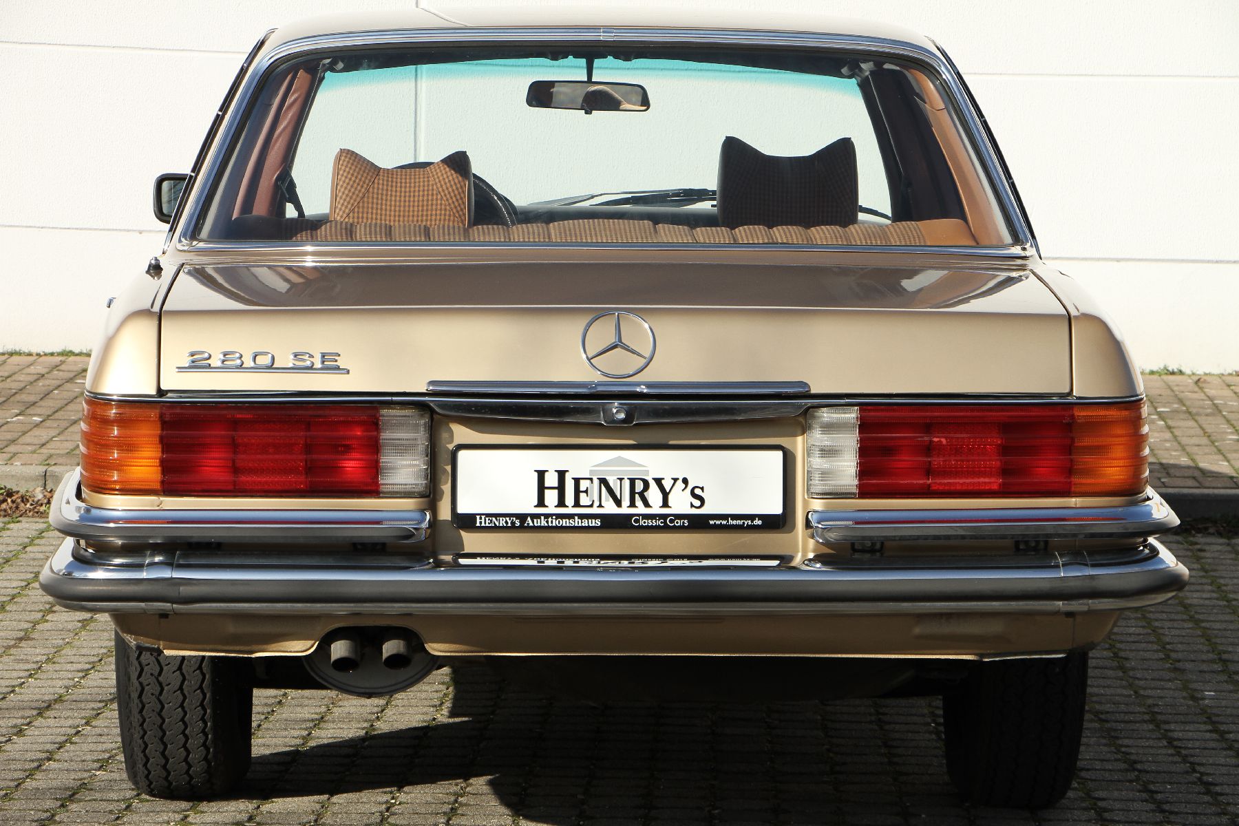 Detail d: Mercedes-Benz 280 SE, Fahrgestellnummer: 11602410093259, EZ 08/1977, Fahrzeug ursprünglich US Version, 1. Hand im deutschen Brief, Laufleistung ...