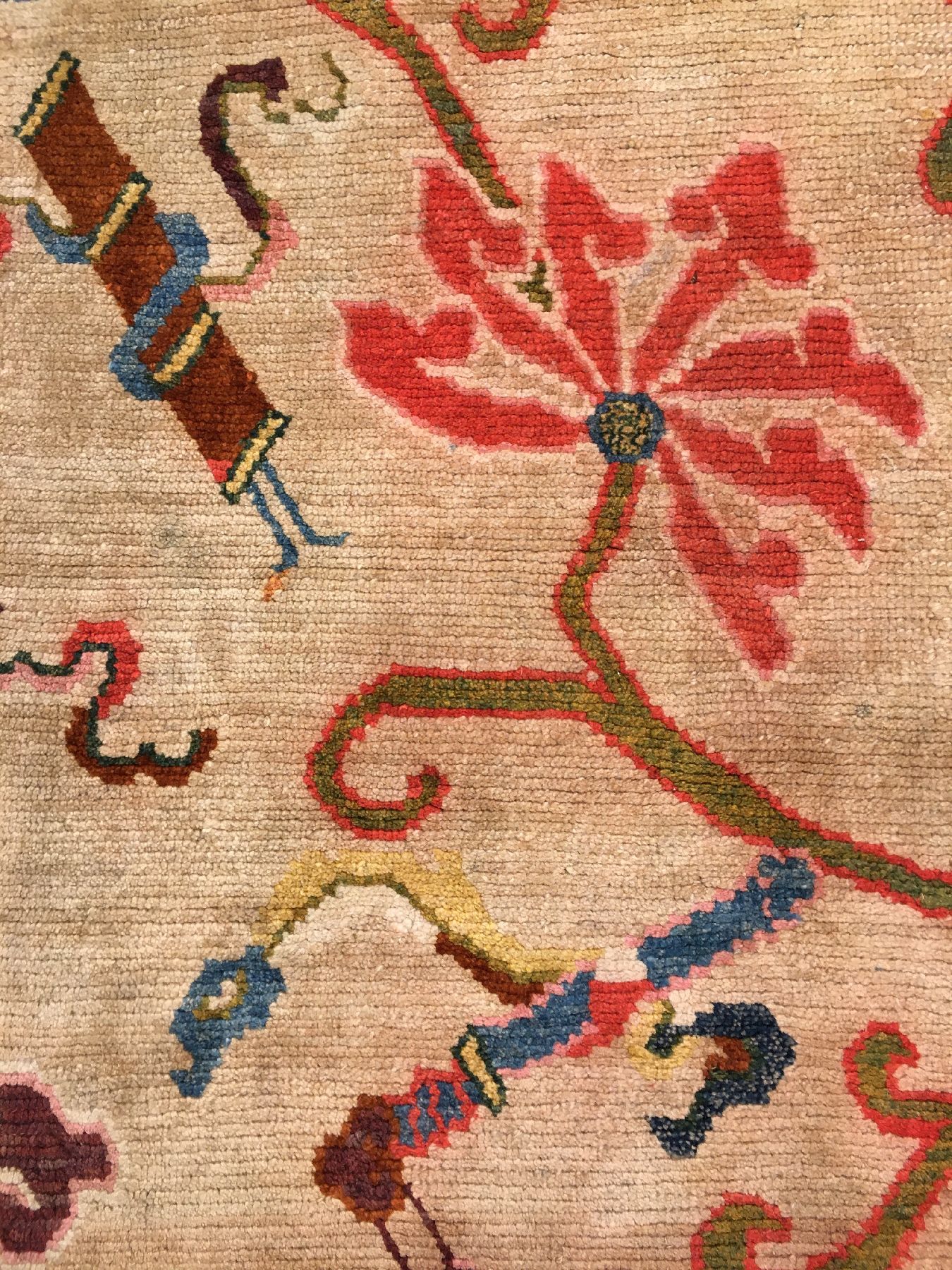 Detail e: Gyantse "Khaden" alt (Päonien), Südtibet, um 1920, Wolle geknüpft auf Wolle. Dekorativer tibetischer Khaden mit Päonien und ...