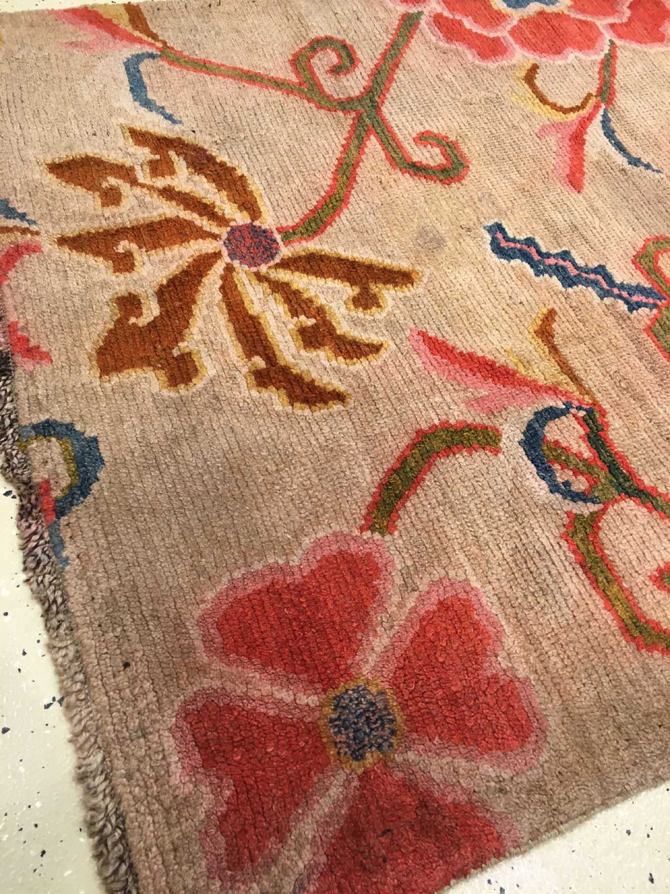 Detail f: Gyantse "Khaden" alt (Päonien), Südtibet, um 1920, Wolle geknüpft auf Wolle. Dekorativer tibetischer Khaden mit Päonien und ...