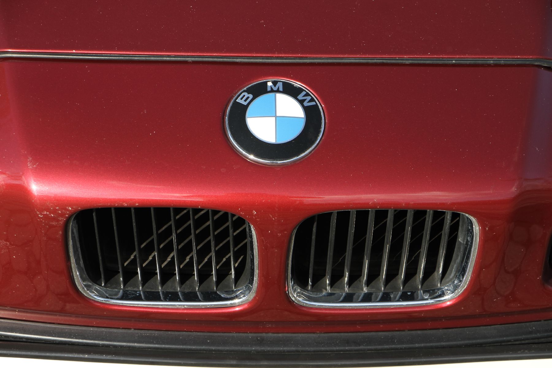 Detail e: BMW 850i Coupé, Fahrgestellnummer:WBAEG21020CB10493, EZ 05/1992, deutsches Sammlerfahrzeug aus 1. Hand, Laufleistung ca. 56.800 km, HU 02/2022, 220 ...