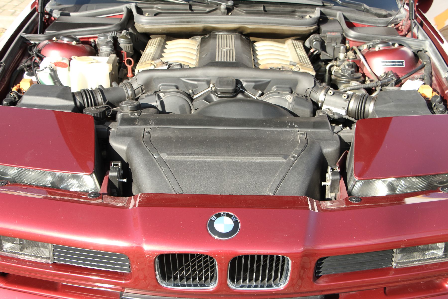 Detail l: BMW 850i Coupé, Fahrgestellnummer:WBAEG21020CB10493, EZ 05/1992, deutsches Sammlerfahrzeug aus 1. Hand, Laufleistung ca. 56.800 km, HU 02/2022, 220 ...