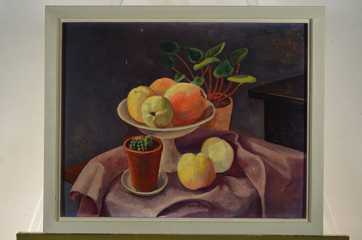 Detail k: Eugen Stoll, 1895-1978 Ludwigshafen, Studium an der Akademie Karlsruhe, Meisterschüler bei Albert Haueisen, hier: Stillleben mit Veilchen, Äpfel ...