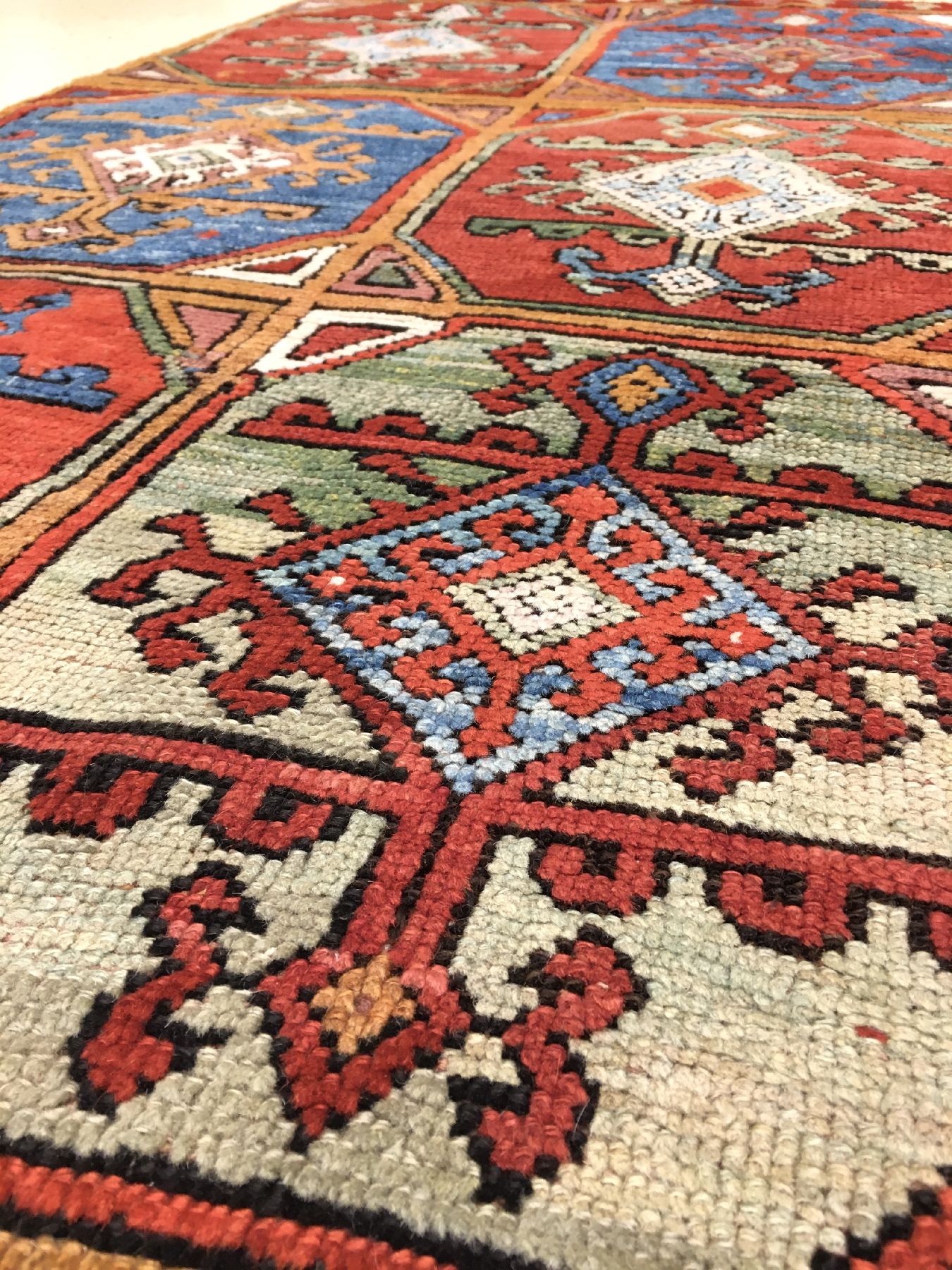 Detail g: Zentralanatolischer Teppich antik, Zentralanatolien Konya-Region, 19.Jhd., Wolle geknüpft auf Wolle. Seltener Anatolischer Knüpfteppich mit ...
