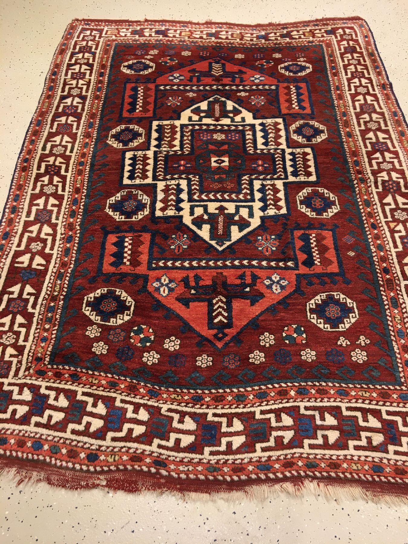 Detail a: Bergama antik, Nordwestanatolien Chanakkale, 19.Jhd., Wolle geknüpft auf Wolle.Anatolischer Dorfteppich aus der Stadt Canakkale mit sogenannten ...
