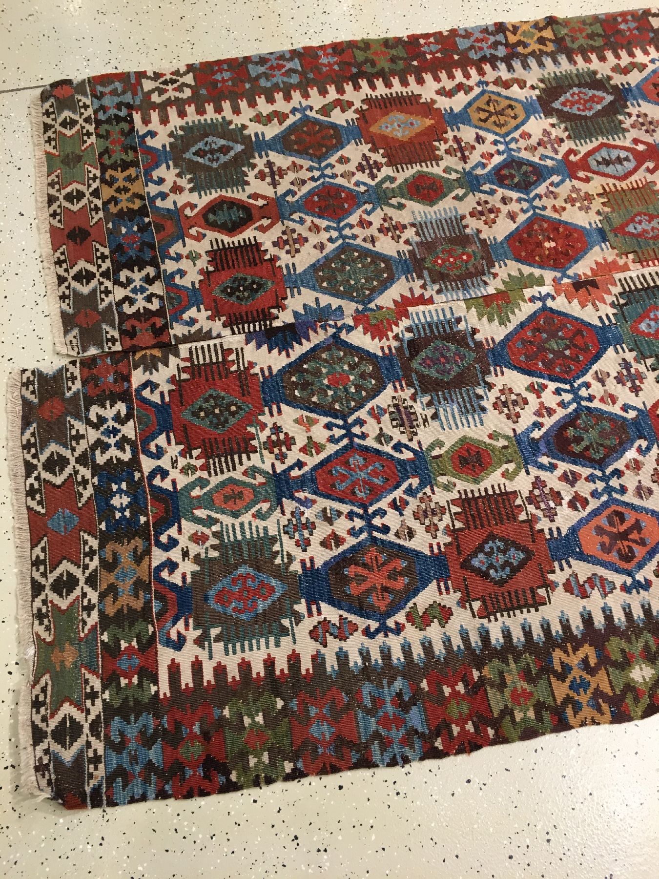 Detail f: Aydinli "Kelim" antik, Zentralanatolien Konya-Region, 19.Jhd., Wolle gewebt auf Wolle. Auf zwei Bahnen gewebter Aydinli Kelim mit guten ...