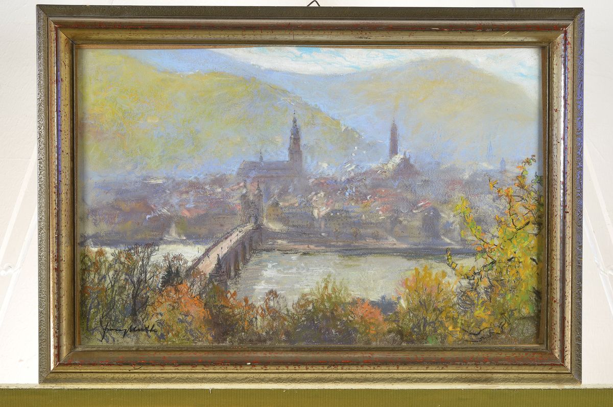 Detail k: Franz Muth, 1. Hälfte 20. Jh., Blick auf die Stadt Heidelberg mit Neckar, Pastell/ Papier, li. u. signiert, ca. 30 x 47 cm unter Glas, Rahmen, 38.5 ...