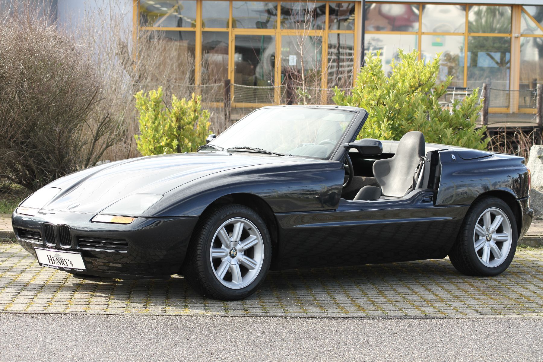 Detail e: BMW Z1 Cabrio, Fahrgestellnummer: WBABA91060AL00142, EZ 02/1989, niederländische Zulassung, laut Unterlagen 2 Vorbesitzer, Laufleistung 36.725 km ...