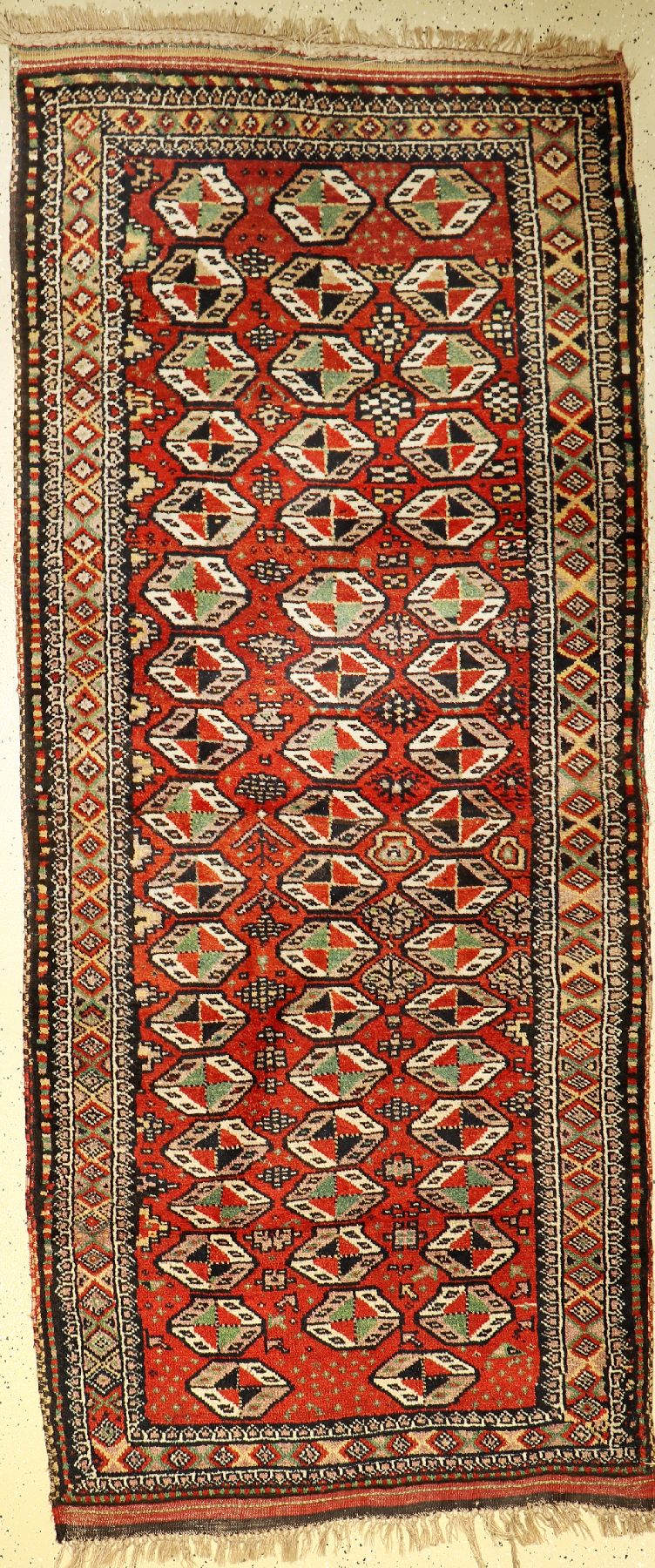 Kordi alt, Persien, um 1920, Wolle auf Wolle, ca. 250 x 107 cm, EHZ: 2-3