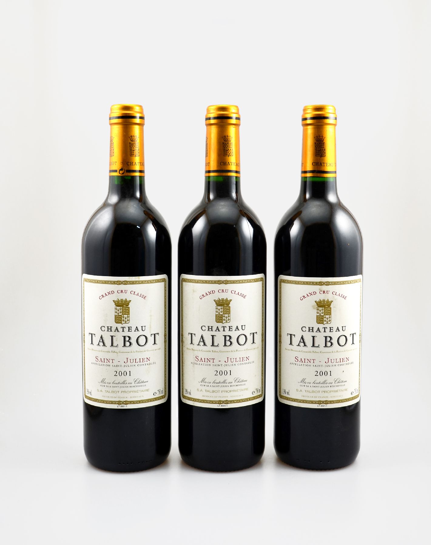 3 Flaschen 2001 Chateau Talbot, Saint-Julien, Grand Cru Classe, je ca. 75 cl, 13 % Vol., Füllstände: je into neck, Etiketten z.T. min. beschmutzt, ...