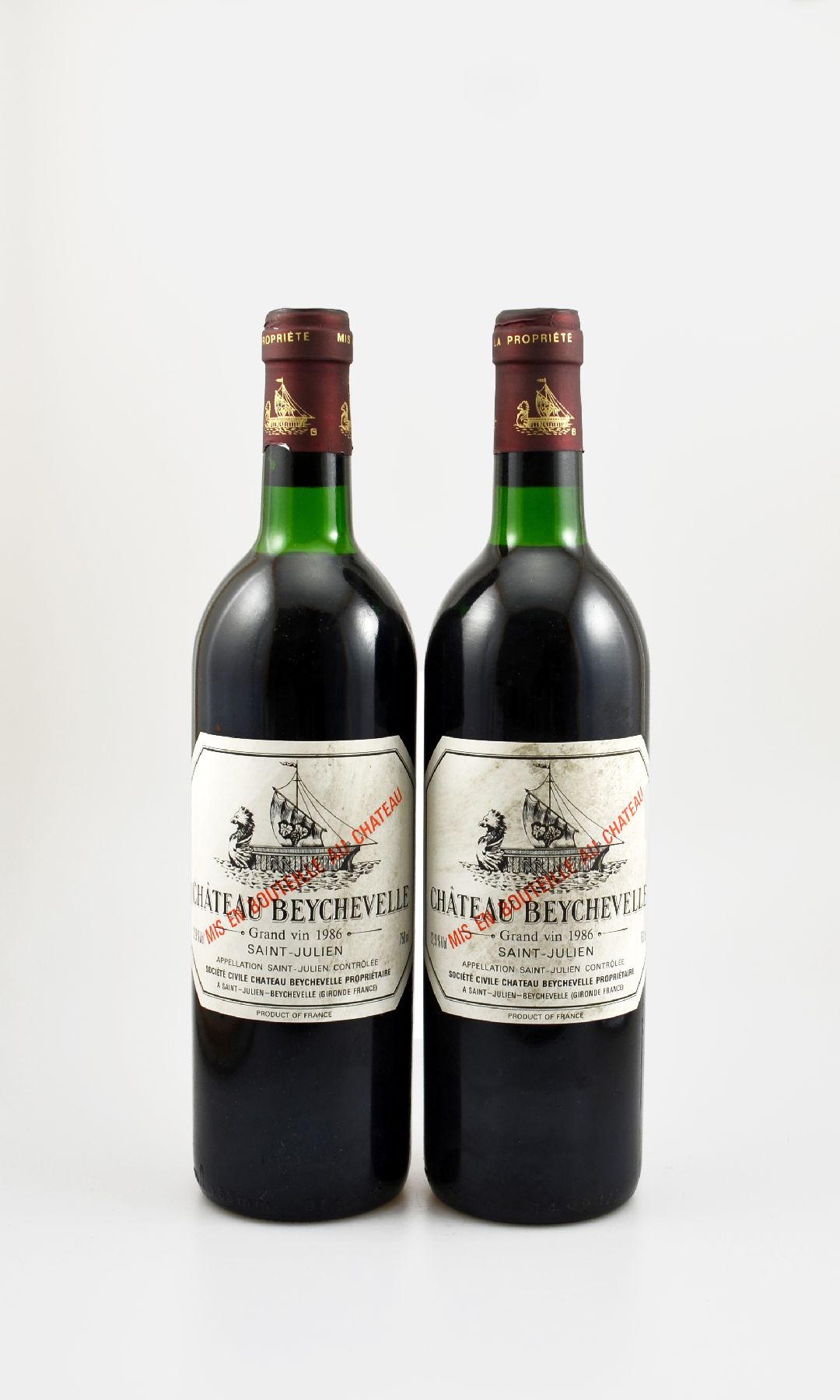 2 Flaschen 1986 Chateau Beychevelle, Saint-Julien, je ca. 75 cl, 12,9 % Vol., Füllstände: top shoulder, Etiketten l. beschmutzt, unverkostet, ...