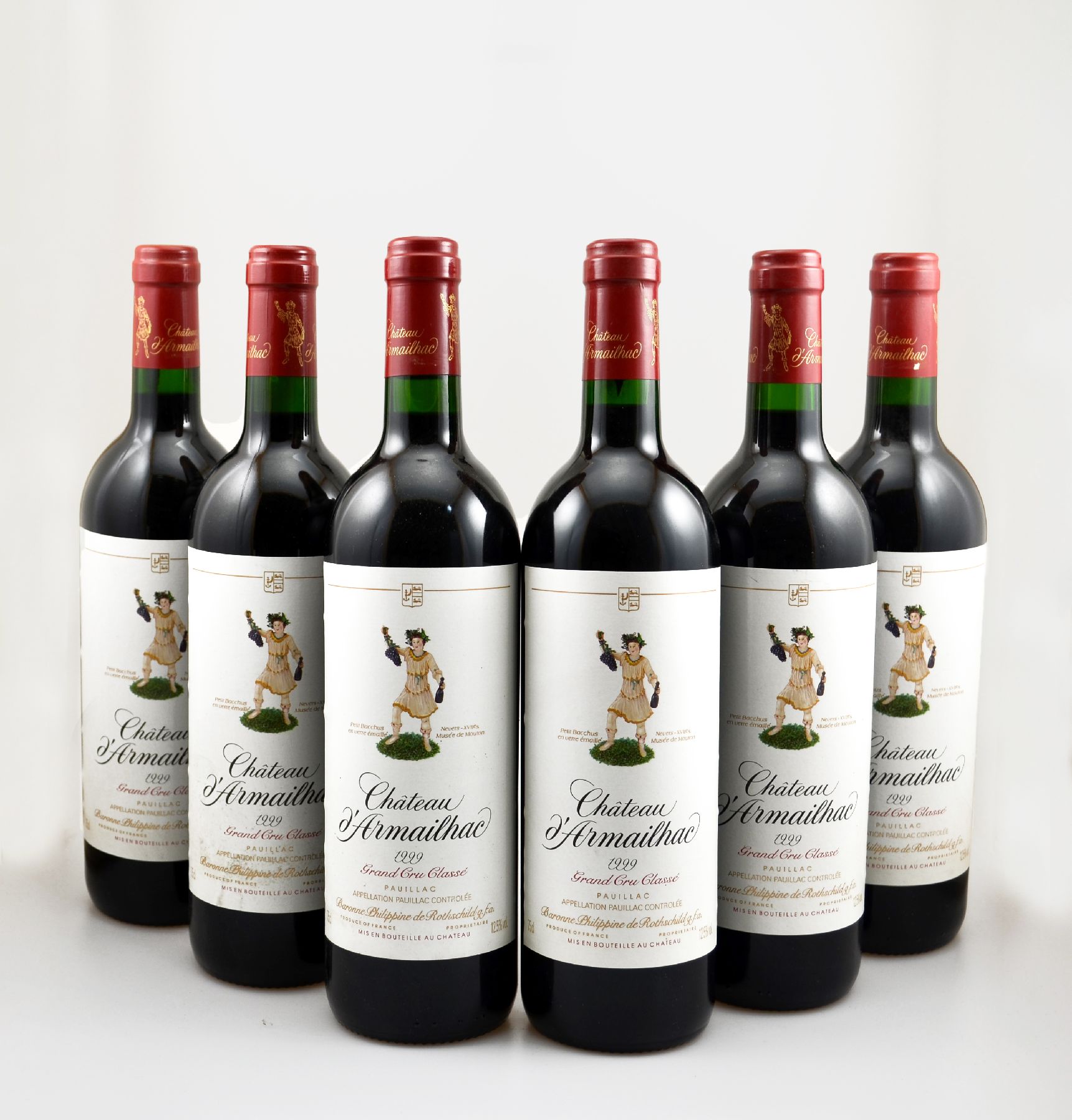 Detail b: 6 Flaschen 1999 Chateau d'Armailhac, Pauillac, Grand Cru Classe, je ca. 75 cl, 12,5 % Vol., Füllstände: je ca. into neck, gute ...