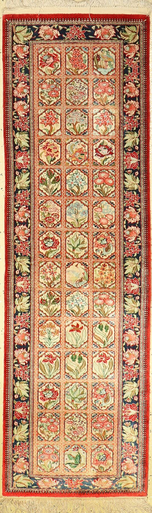Seiden Ghom fein, Persien, ca. 40 Jahre, reine Naturseide, ca. 160 x 48 cm, EHZ: 2