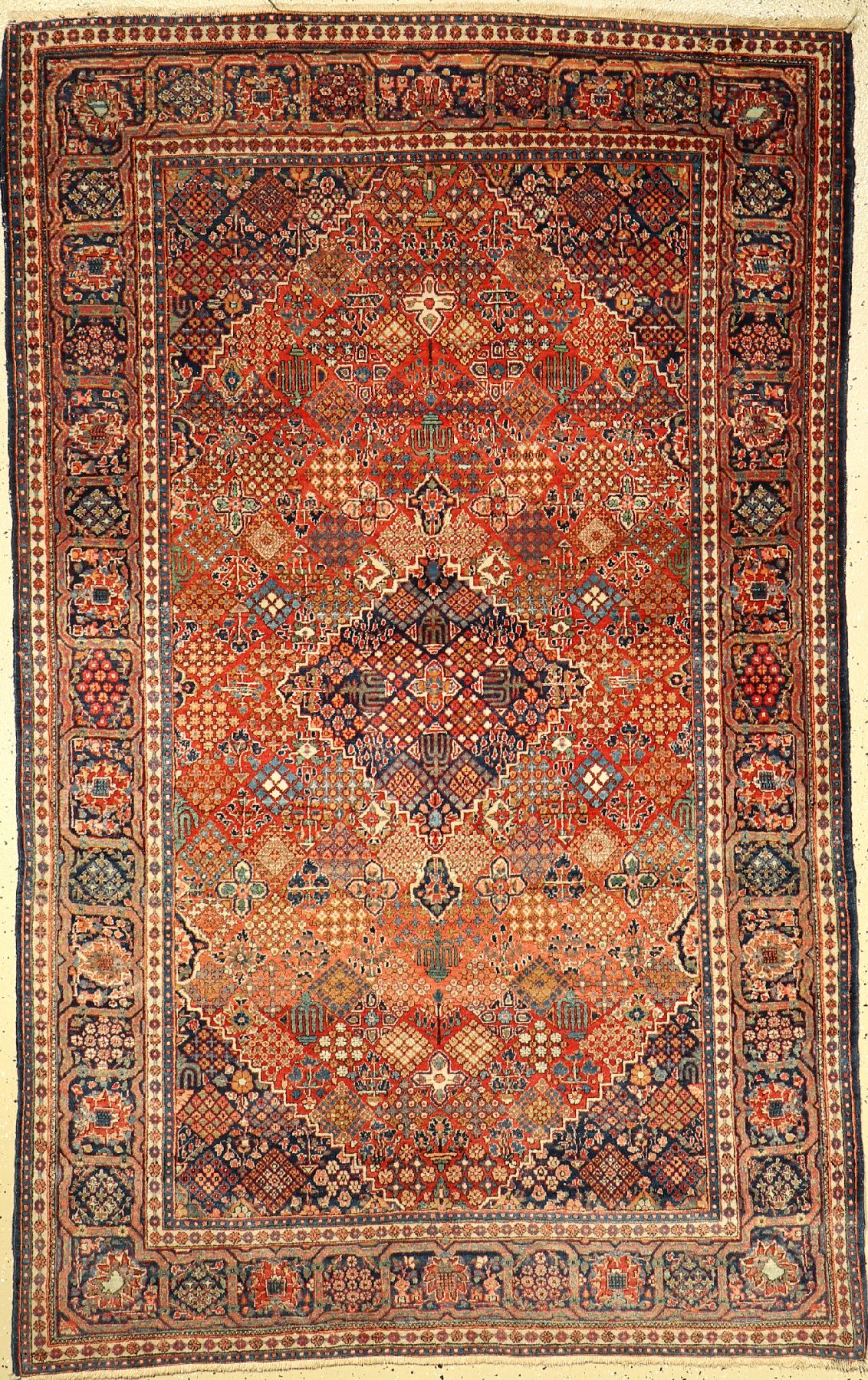 Keschan alt, Persien, um 1930, Wolle auf Baumwolle, ca. 208 x 130 cm, EHZ: 3