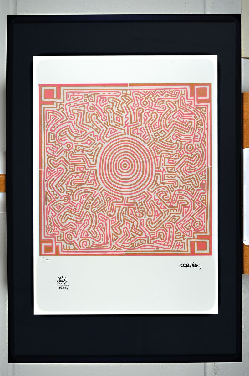 Detail k: Keith Haring, 1929-1995, Farblithographie auf Velin, num. 15/150, mit Keith Haring Estate- Stempel, li. u. drucksigniert und datiert 1989, Blattgr. ...