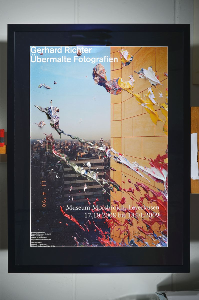 Detail k: Gerhard Richter, geb. 1932, Farboffset-Litho auf Papier, handsigniert, aus 2008, nur wenige hand signierte Exp., Blattgr. 119 x 84 cm, Rahmen l. ...