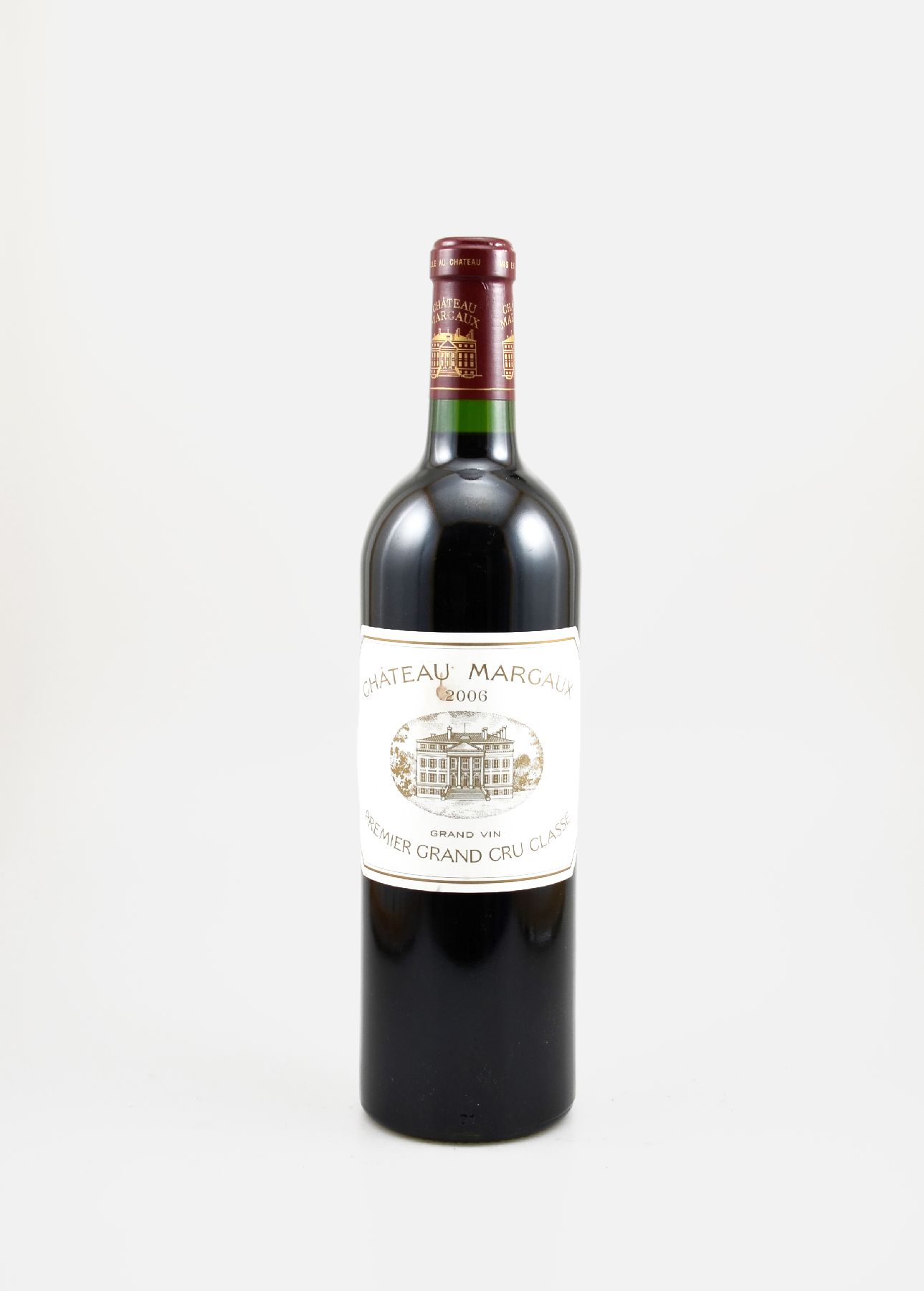 1 Flasche 2006 Chateau Margaux, Margaux, Premier Grand Cru Classe, ca. 75 cl, 13 % Vol., Füllstand: into neck, Etikett l. beschmutzt, unverkostet, ...