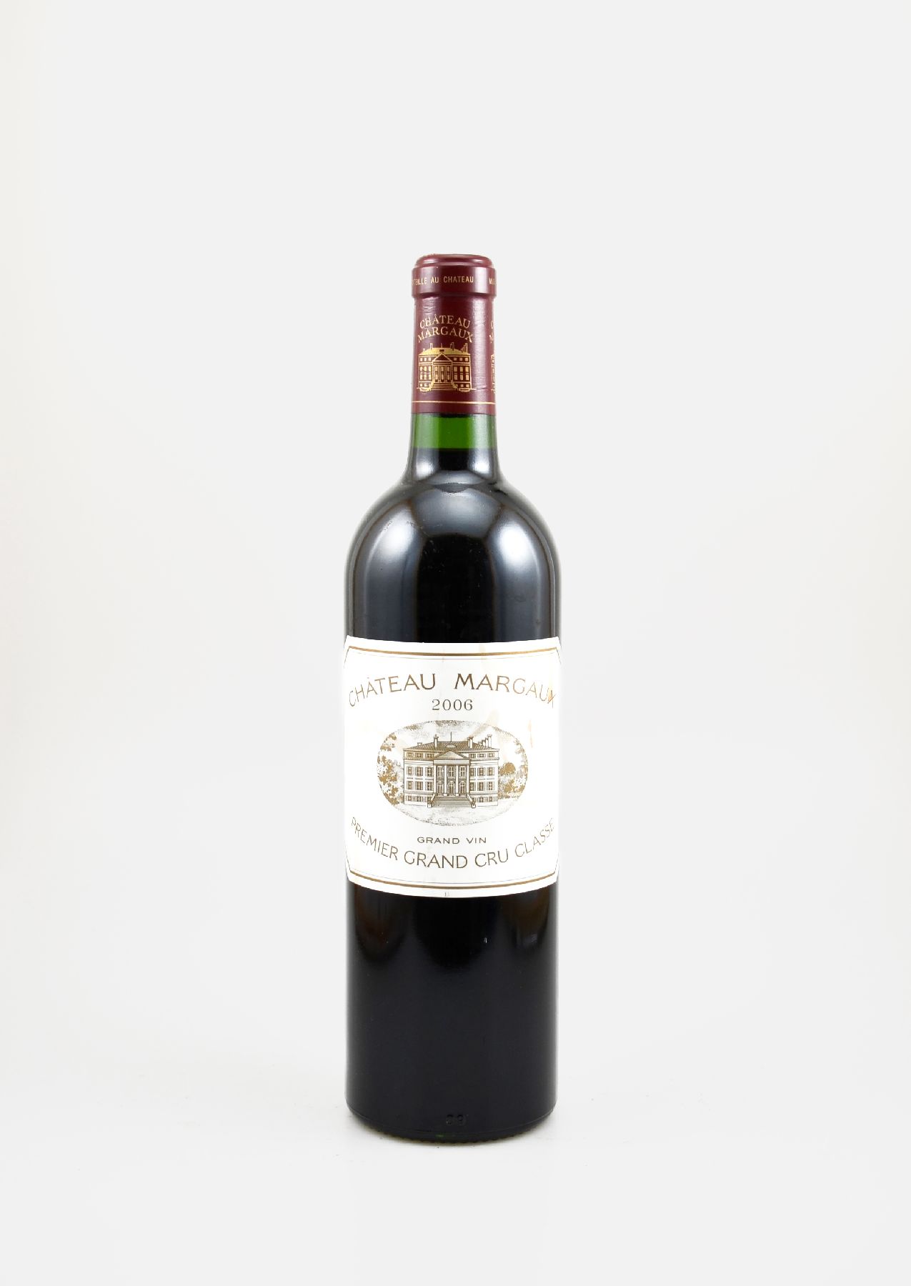 1 Flasche 2006 Chateau Margaux, Margaux, Premier Grand Cru Classe, ca. 75 cl, 13 % Vol., Füllstand: into neck, Etikett l. beschmutzt, unverkostet, ...