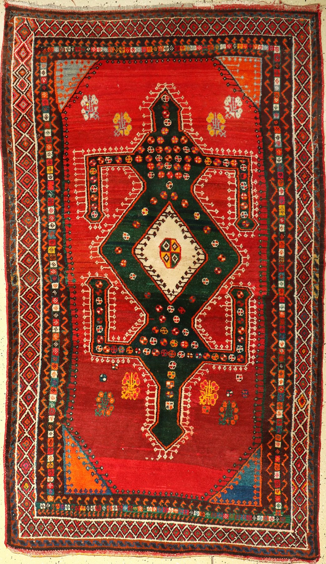 Gabbeh alt, Persien, ca. 60 Jahre, Wolle auf Baumwolle, ca. 218 x 130 cm, EHZ: 2