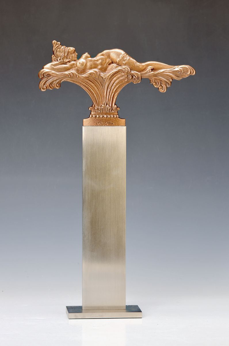 Ernst Fuchs, 1930-2015, Skulptur Liegende Versuchung, sign., num. 275/1000, H. ca. 36 cm