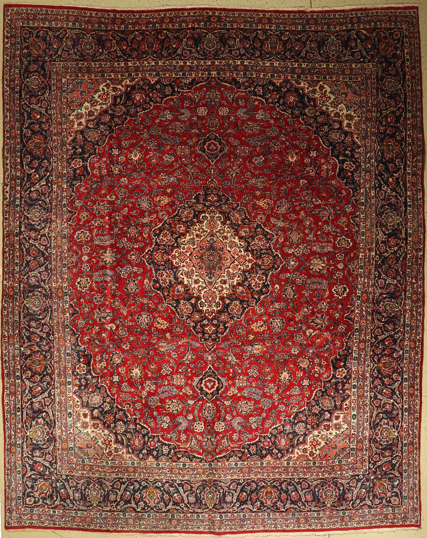 Keschan, Persien, ca. 50 Jahre, Wolle auf Baumwolle, ca. 396 x 314 cm, EHZ: 2-3